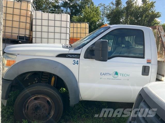 Ford F-550 Flakbilar