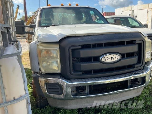 Ford F-550 Flakbilar
