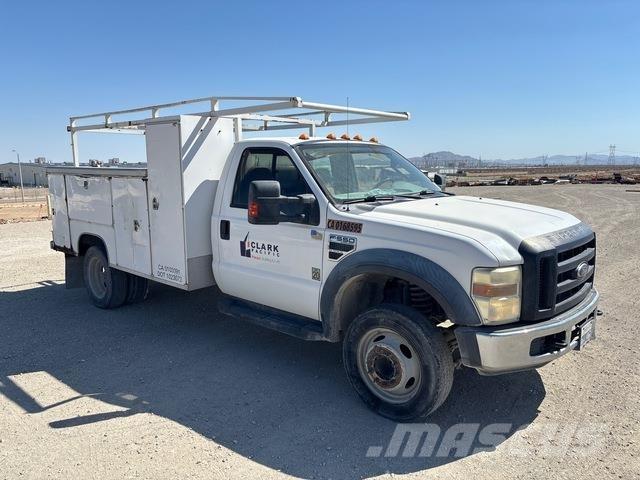 Ford F-550 Flakbilar/Pickuper