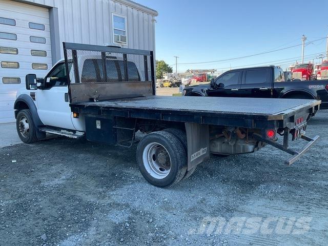 Ford F-550 Flakbilar