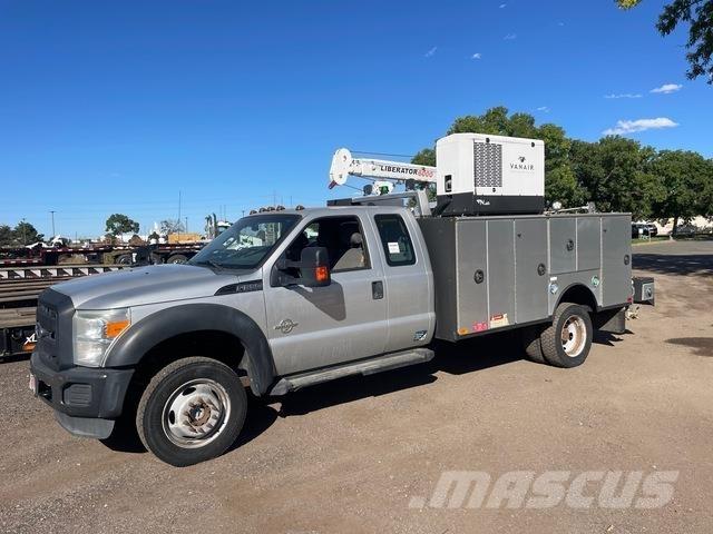 Ford F-550 Plogbilar