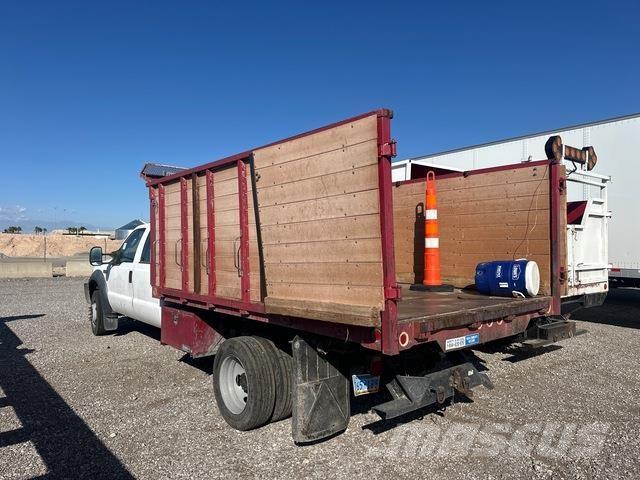 Ford F-550 Tippbilar