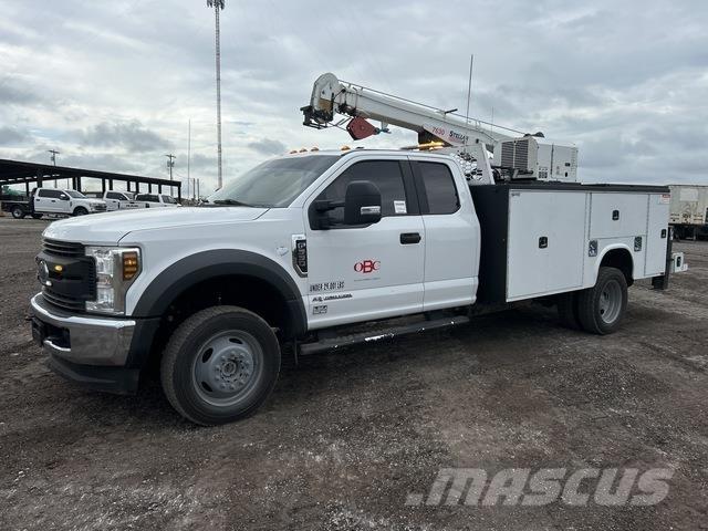 Ford F-550 Plogbilar