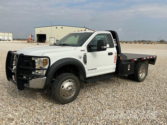 Ford F-550 Flakbilar