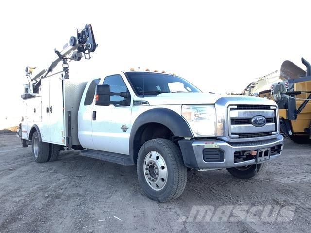 Ford F-550 Plogbilar