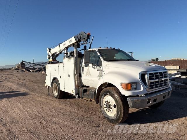 Ford F-650 Plogbilar