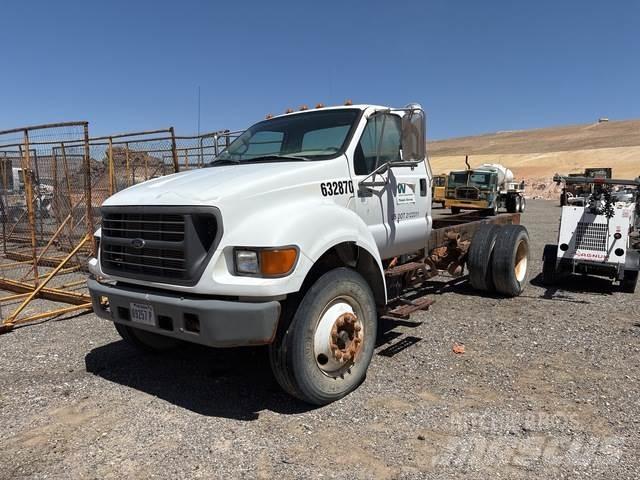 Ford F-650 Hytter och interiör