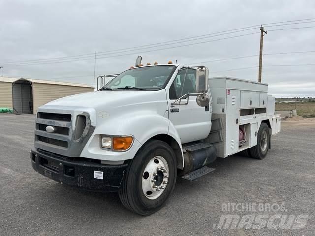 Ford F-650 Plogbilar