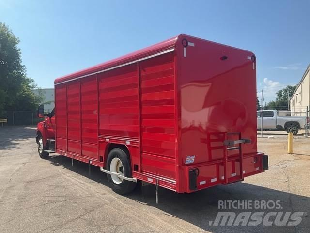 Ford F-650 Lastbilar för dryckesleveranser