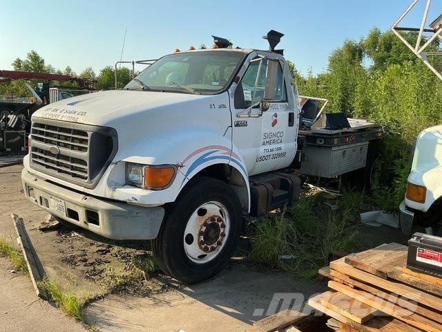 Ford F-650 Flakbilar