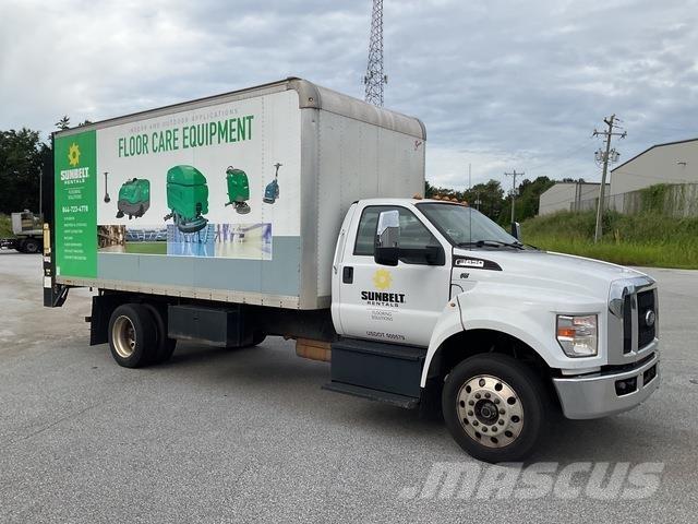 Ford F-650 Skåpbilar