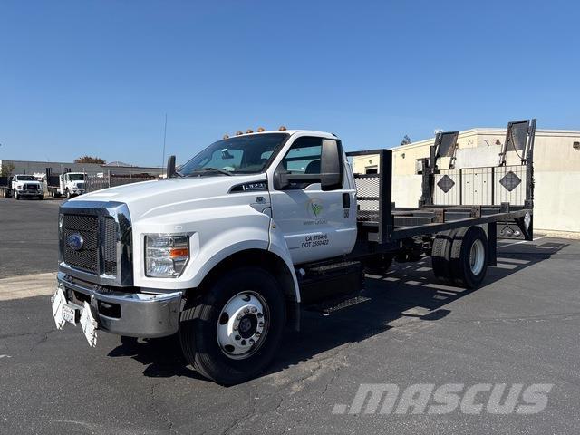 Ford F-650 Flakbilar