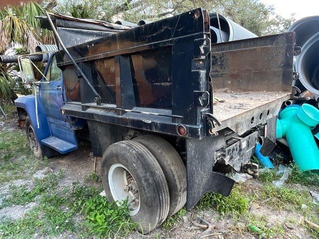 Ford F-700 Tippbilar