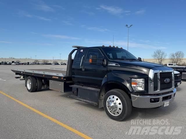 Ford F-750 Bärgningsbilar