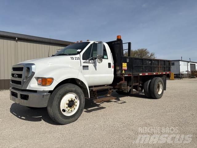 Ford F-750 Tippbilar