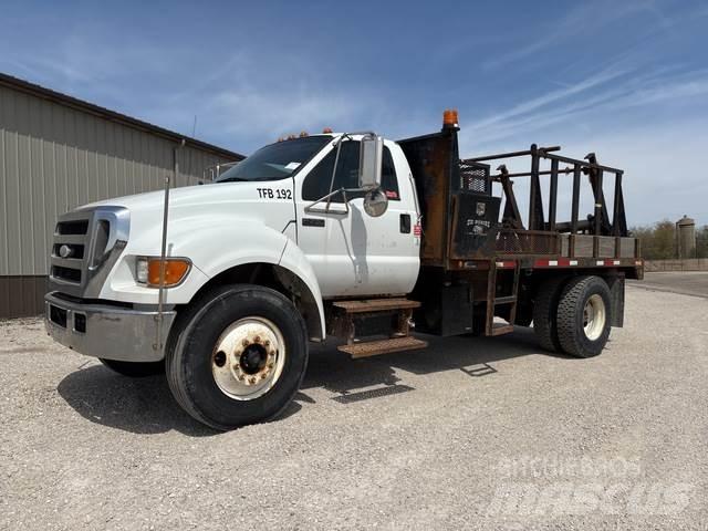 Ford F-750 Entreprenad - Övrigt