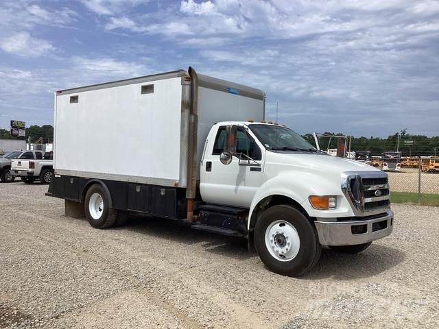Ford F-750 Entreprenad - Övrigt