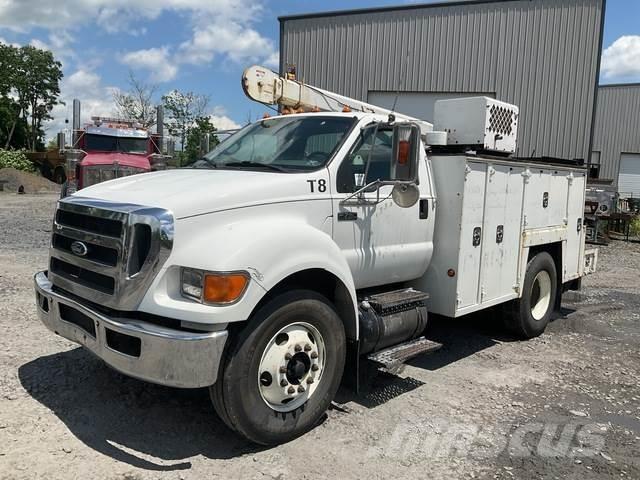 Ford F-750 Flakbilar/Pickuper