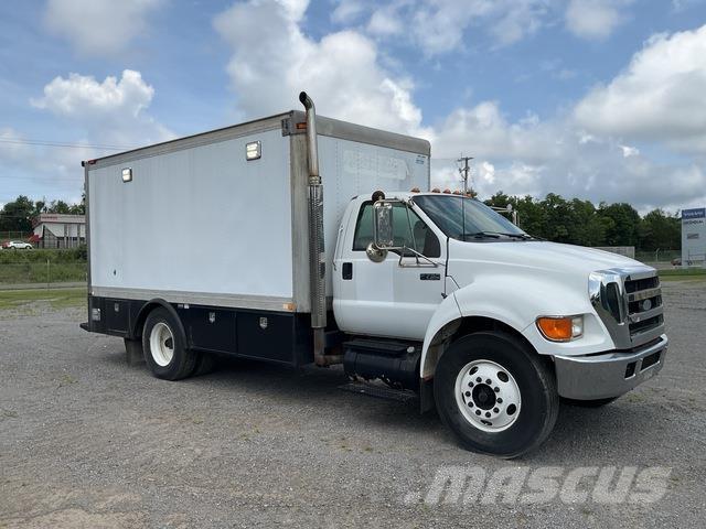 Ford F-750 Entreprenad - Övrigt