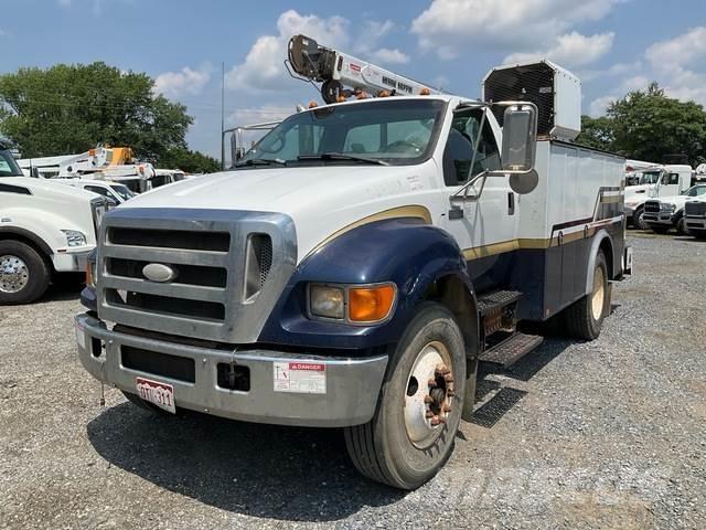 Ford F-750 Plogbilar