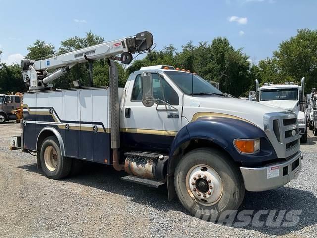 Ford F-750 Plogbilar