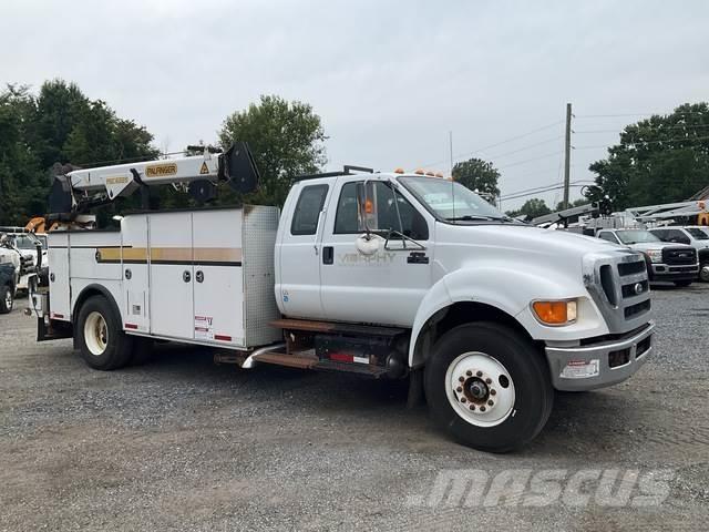 Ford F-750 Plogbilar