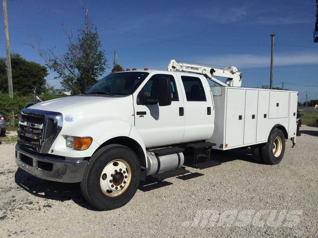Ford F-750 Plogbilar