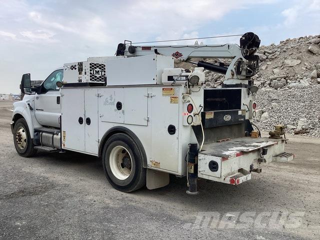 Ford F-750 Plogbilar