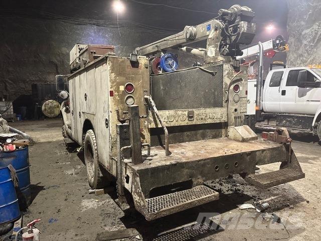Ford F-750 Plogbilar