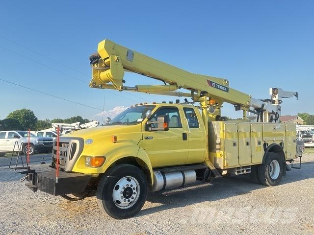 Ford F-750 Billyftar