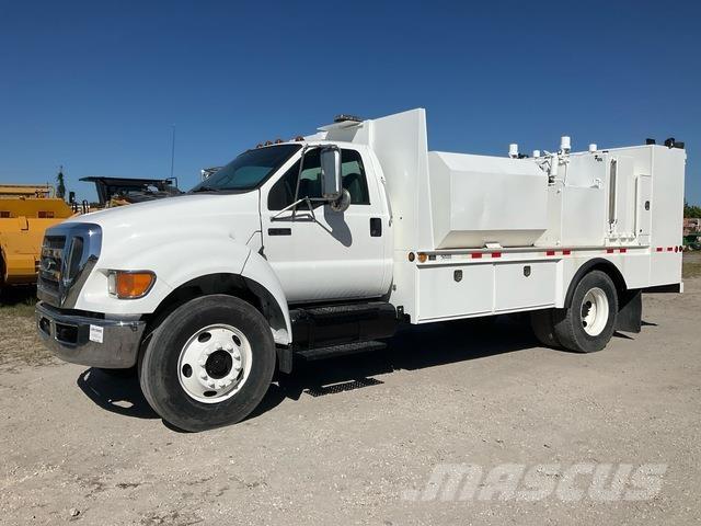 Ford F-750 Tankbilar