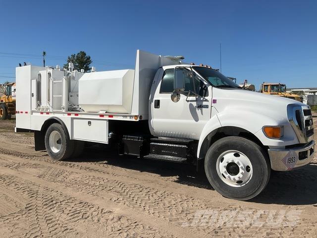 Ford F-750 Tankbilar