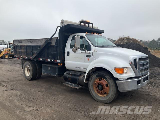 Ford F-750 Tippbilar