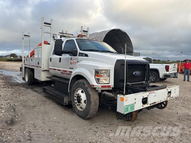 Ford F-750 XL Övriga bilar