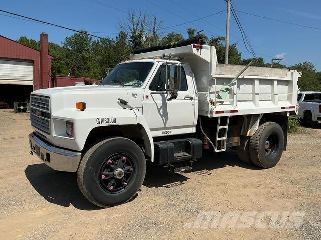 Ford F-800 Tippbilar