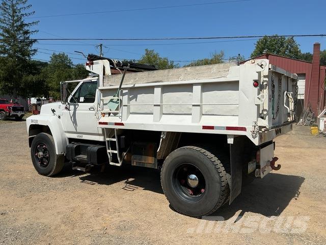 Ford F-800 Tippbilar