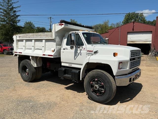 Ford F-800 Tippbilar