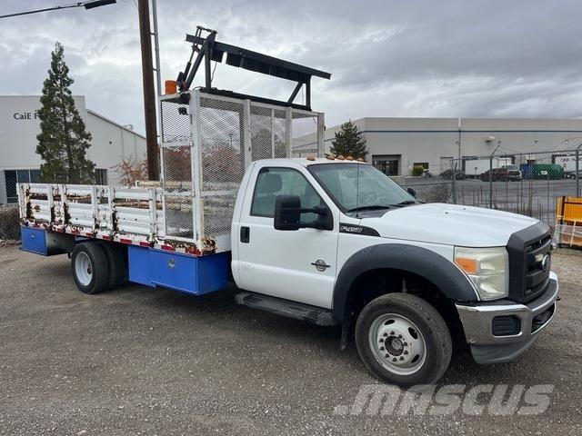 Ford F450 Plogbilar