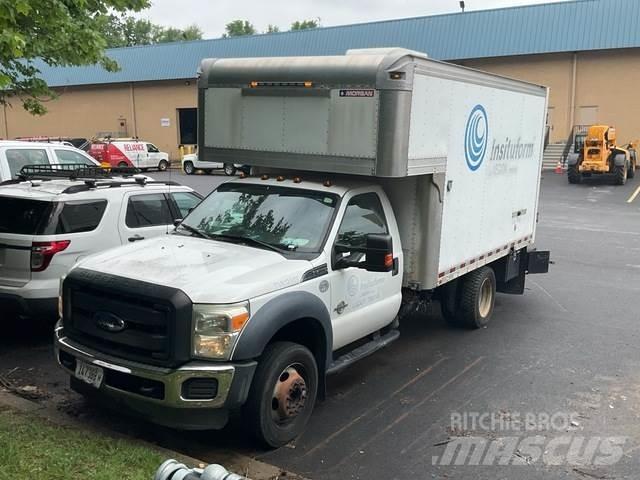 Ford F550 Skåpbilar