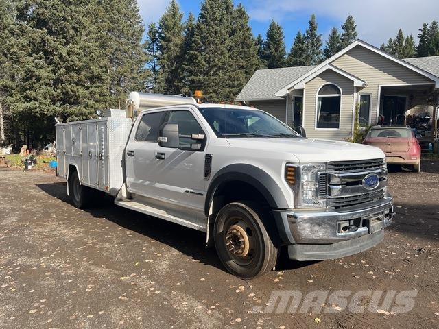 Ford F550 XLT Plogbilar