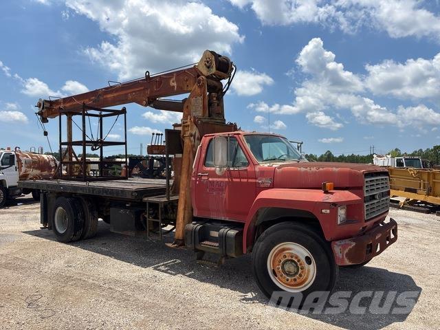 Ford F800F Övriga bilar