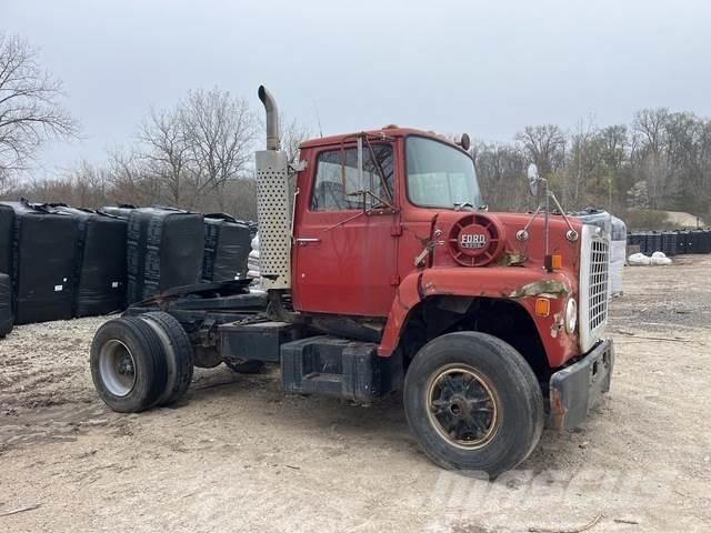 Ford LN8000 Dragbilar