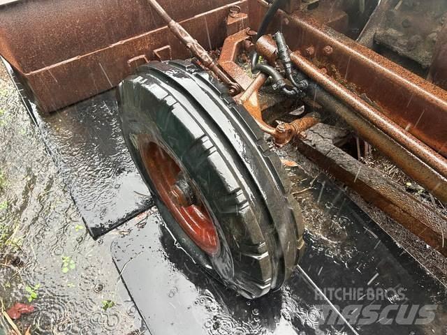 Fordson Major Entreprenad - Övrigt