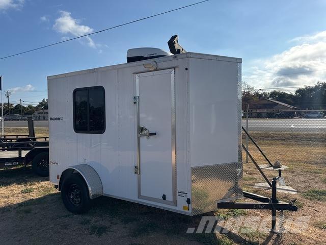 Forest River  Skåpsläp