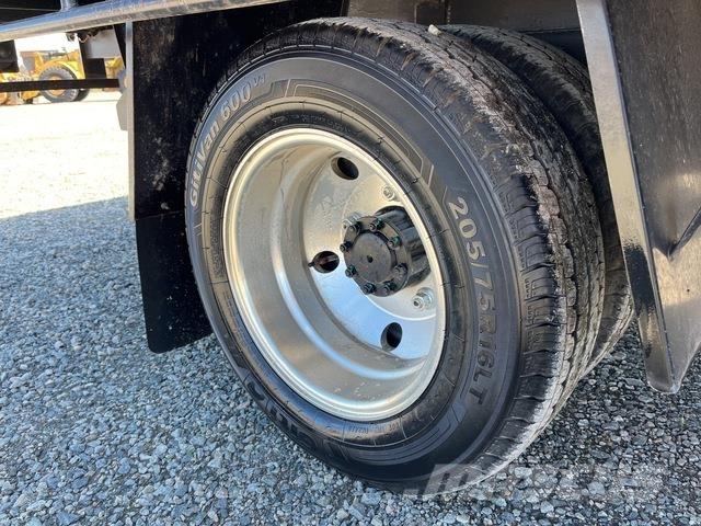 Foton T5 Flakbilar