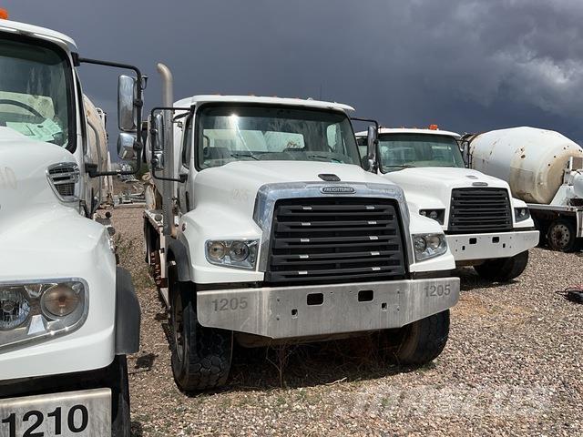 Freightliner  Övriga bilar