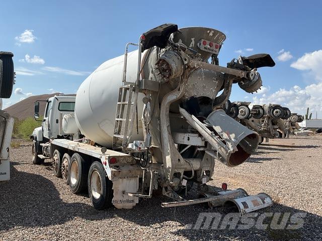 Freightliner  Övriga bilar