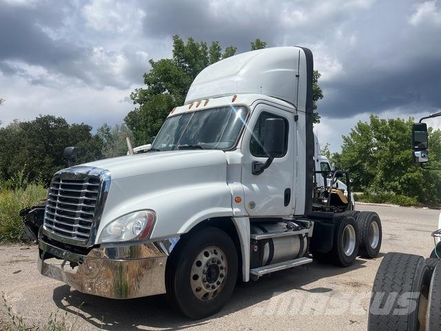 Freightliner  Dragbilar
