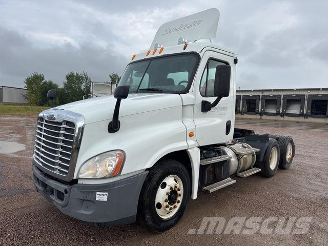 Freightliner  Dragbilar