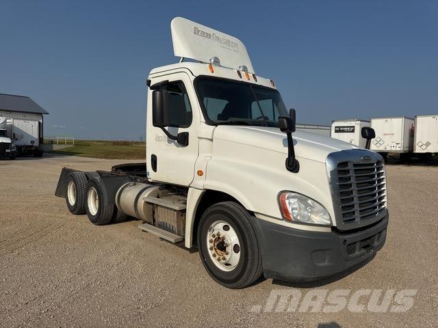 Freightliner  Dragbilar
